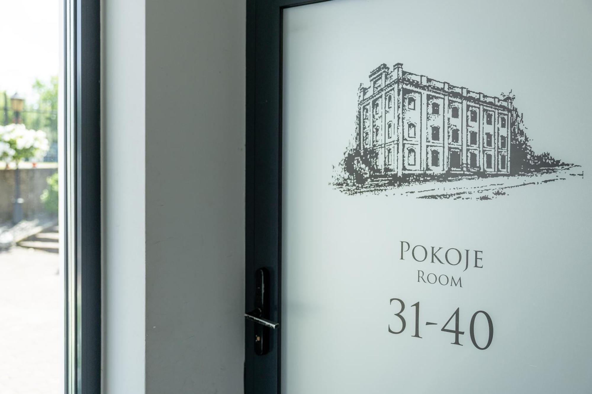 Hotel Maly Mlyn Stargard Szczeciński エクステリア 写真