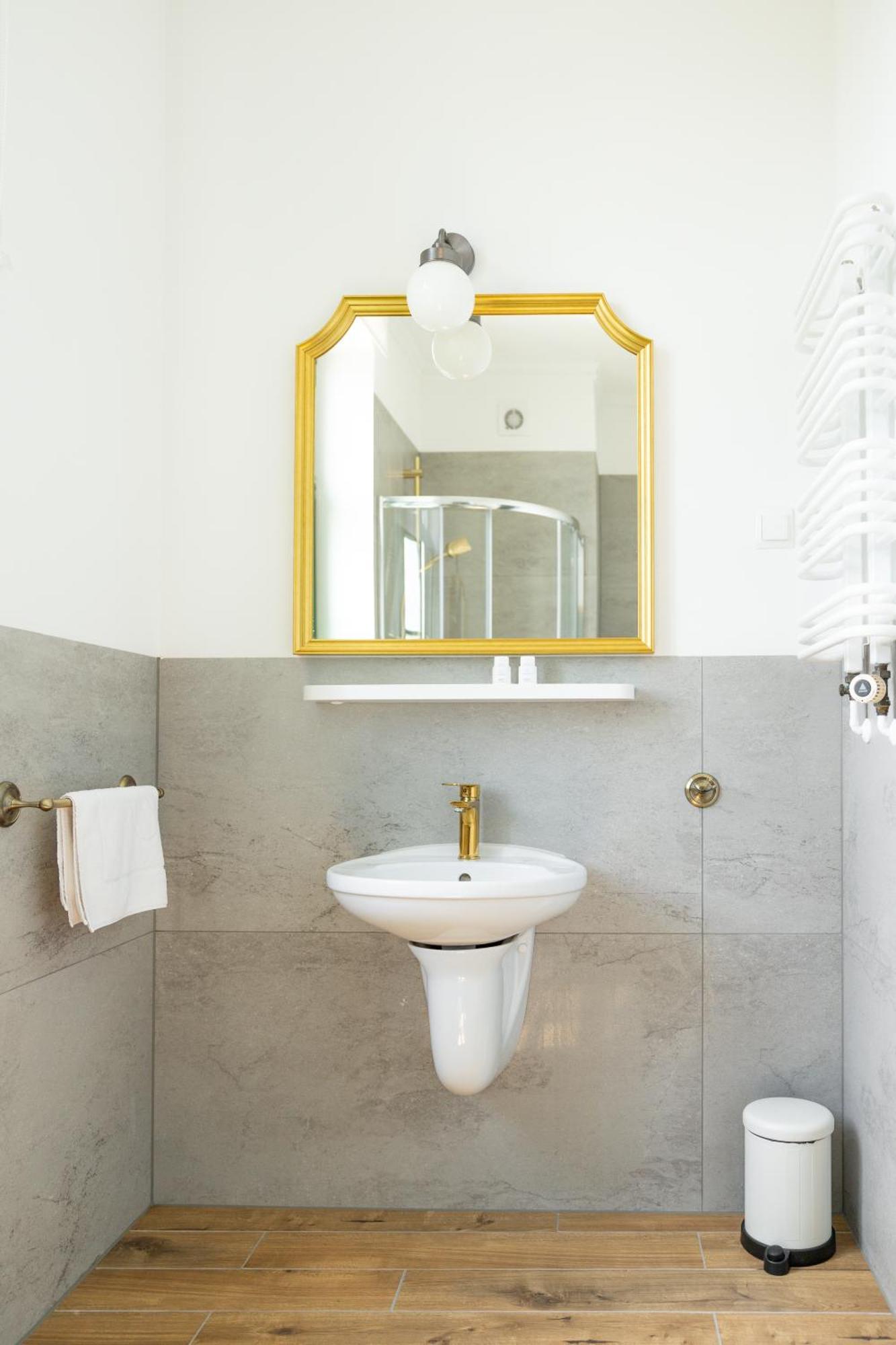 Hotel Maly Mlyn Stargard Szczeciński エクステリア 写真